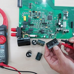 Unit UT 205A+ 1000A AC Pensampermetre